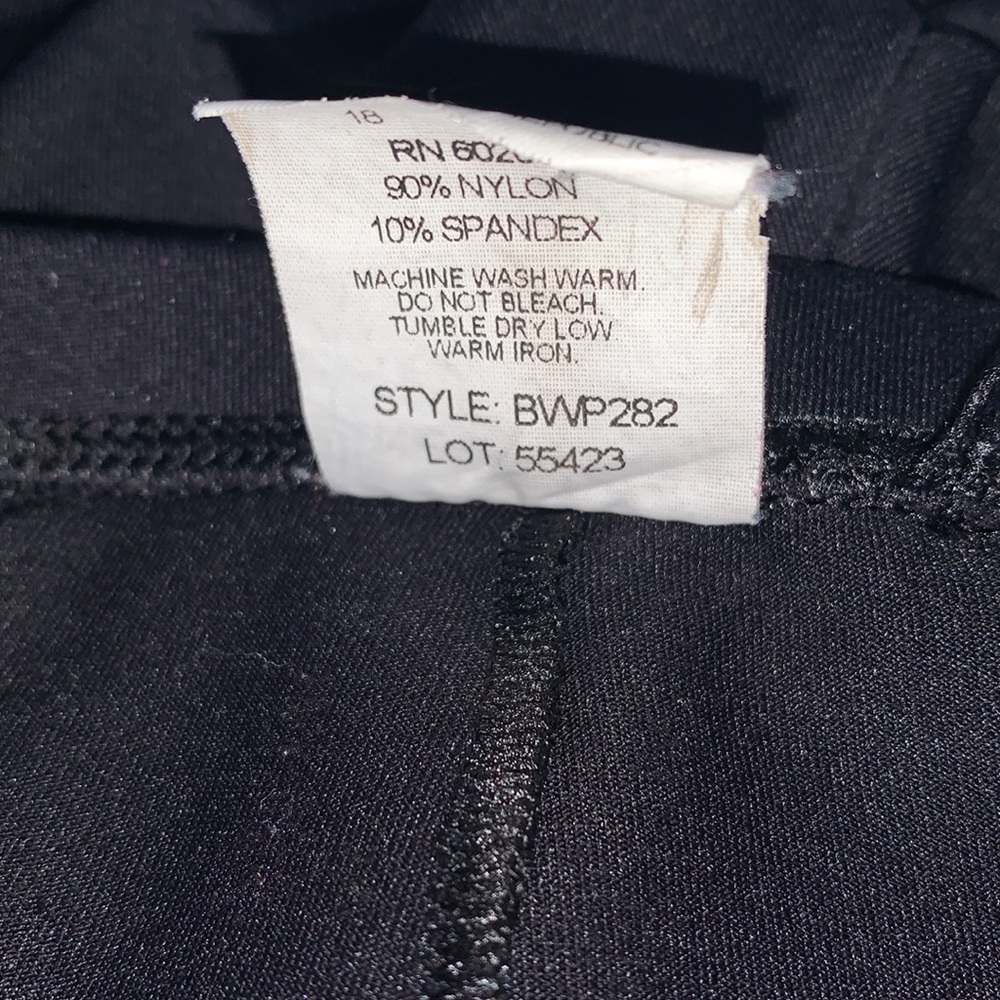 Body Wrappers Dancewear Black Shorts Small EUC - Picture 6 of 6